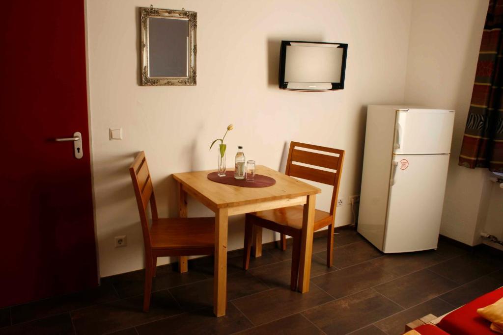 Gastehaus Stuttgart Hotell Rum bild